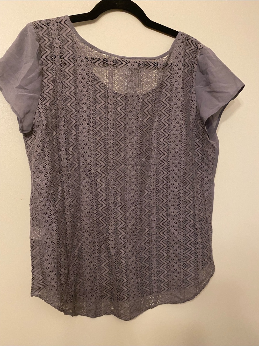 Aeropostale Lavender Lace Overlay Short Sleeve Blouse